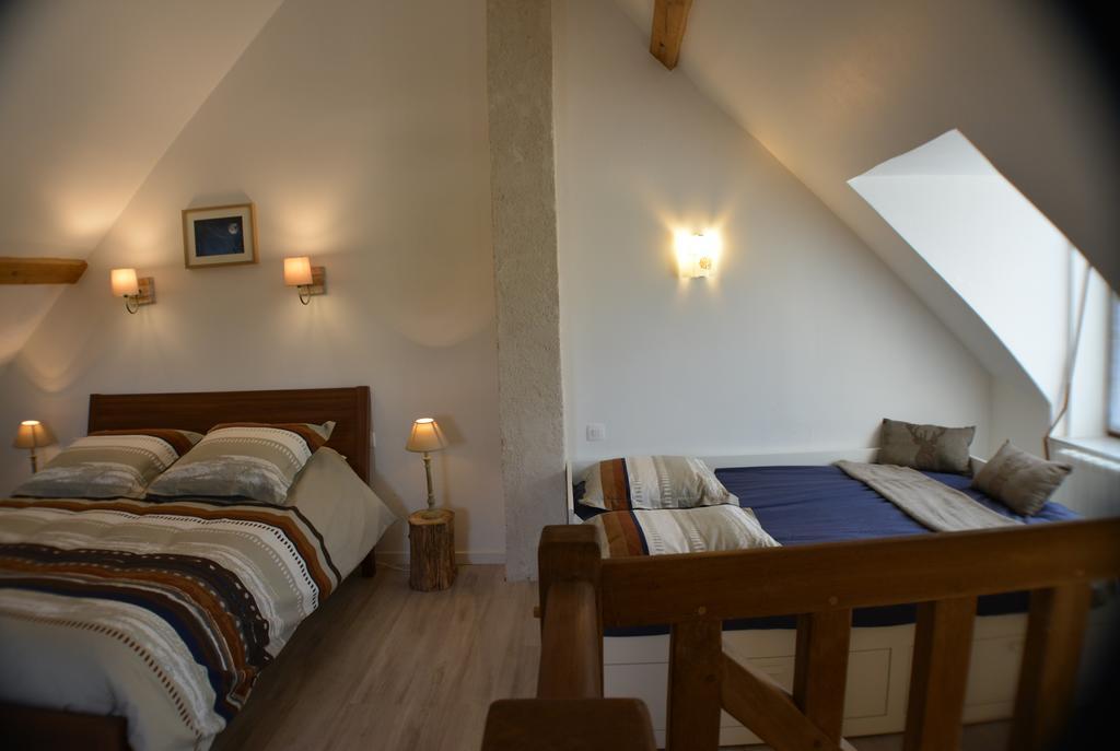 Gites A L'Ombre Des Chenes Châteauvieux Kamer foto