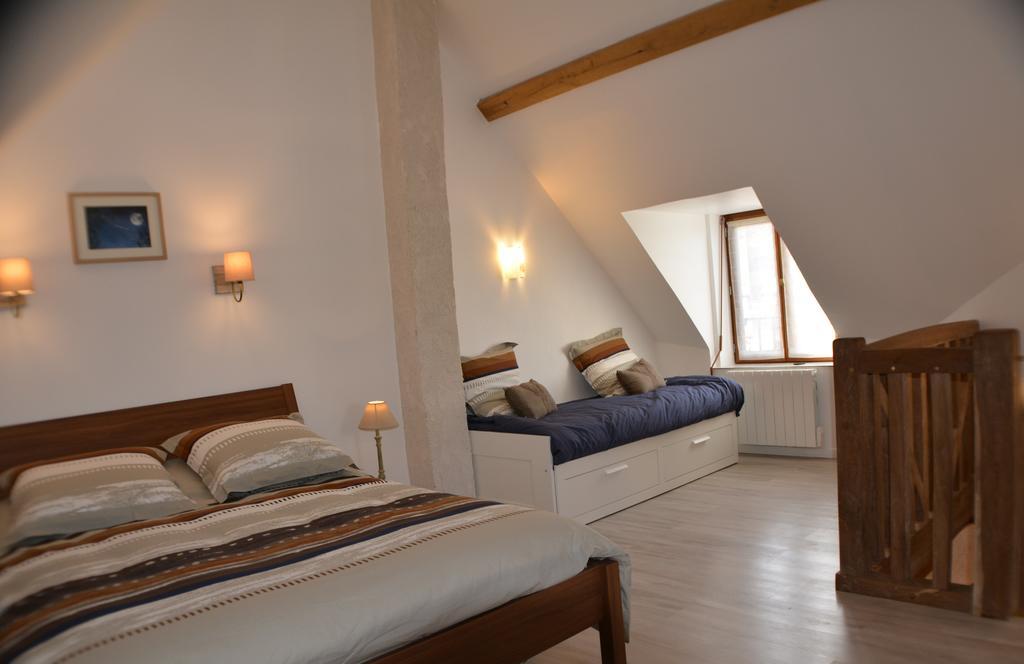 Gites A L'Ombre Des Chenes Châteauvieux Kamer foto