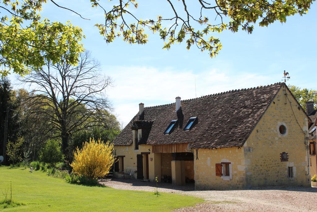 Gites A L'Ombre Des Chenes Châteauvieux Buitenkant foto
